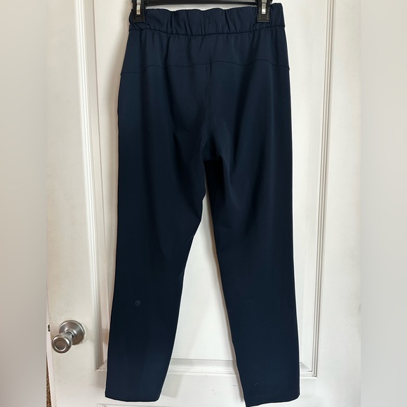 Lululemon Women’s Navy Pant Joggers - Picture 6 of 7